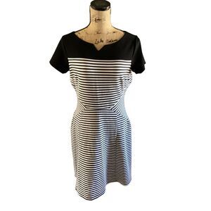 Enfocus Dress